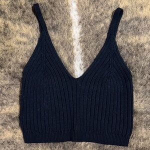 Eesome Black Ribbed Crop Top